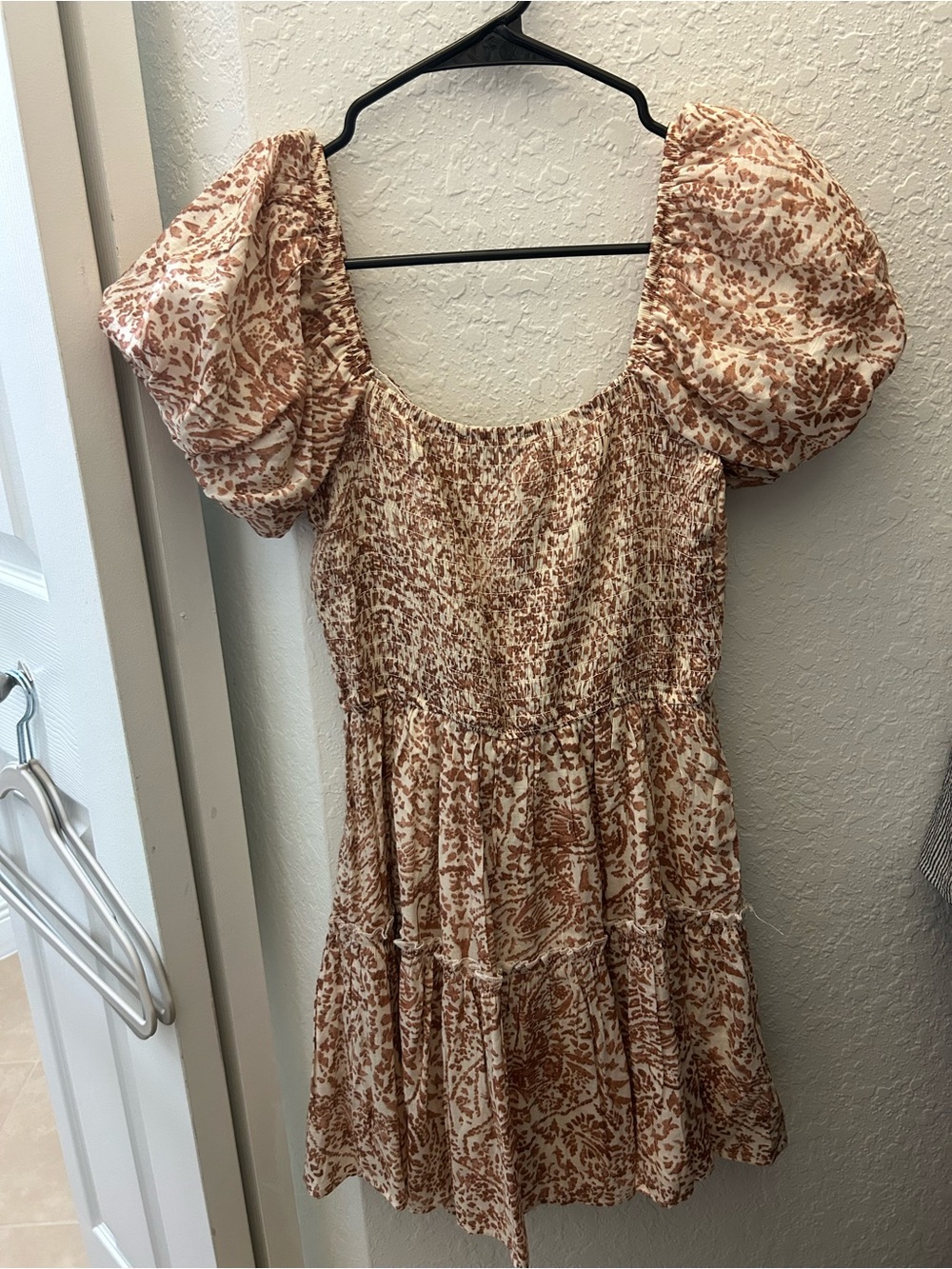 Reformation Cream and Brown Floral Puff Sleeve Mini Dress - Picture 2 of 3